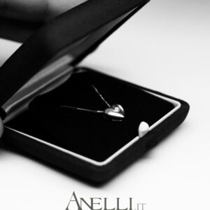 ciondolo-a-cuore-con-diamante-1_1