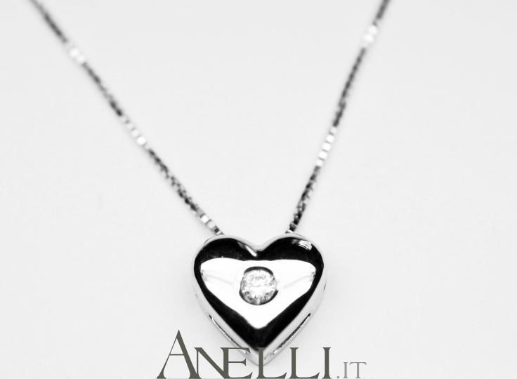 ciondolo-a-cuore-con-diamante-4