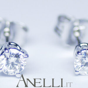 orecchini-punto-luce-0-40-carati-g-vs1-1