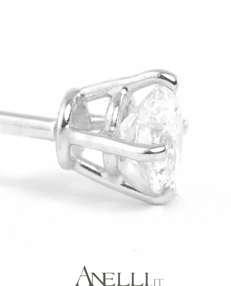 orecchini-punto-luce-con-diamanti-4