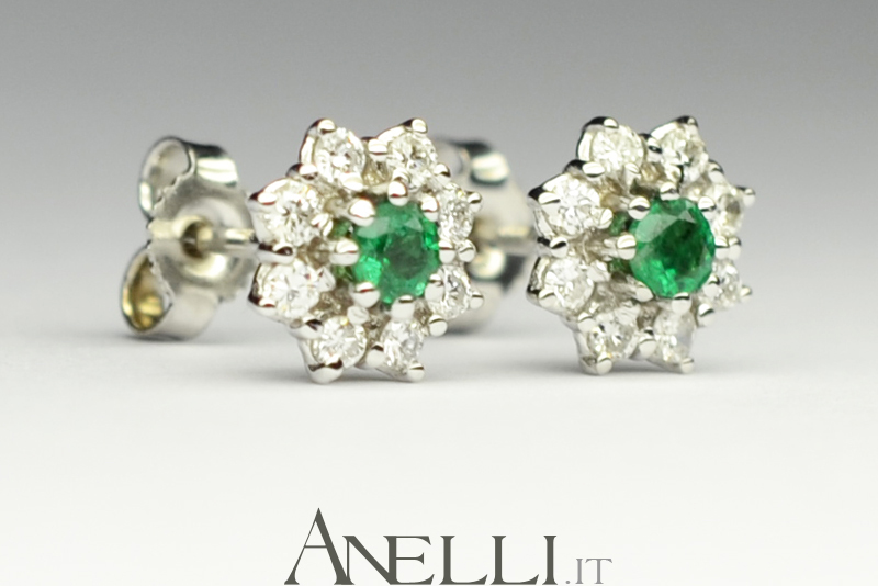 orecchini_con_smeraldi_e_diamanti-4