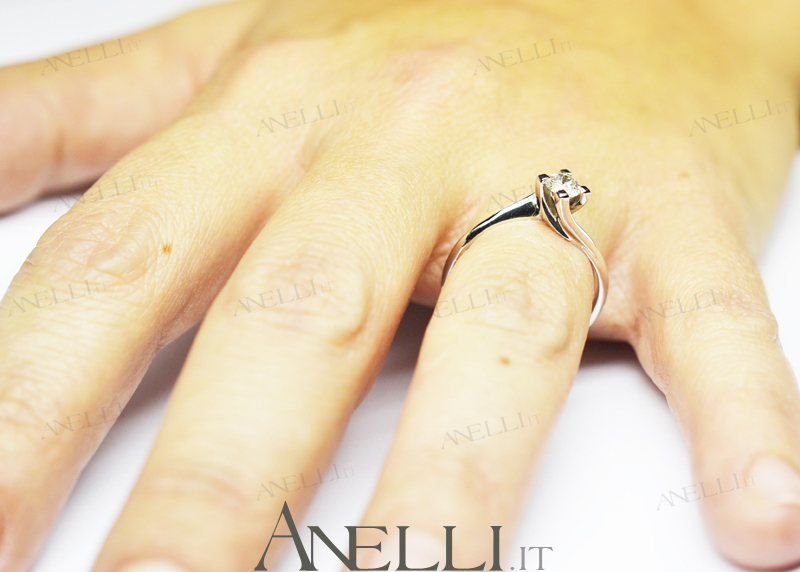 solitario-0-30-ct-colore-e-purezza-massima-if-16