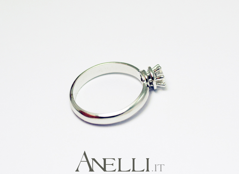 solitario-con-diamante-0-40-carati-colore-f-purezza-vvs1-13_1