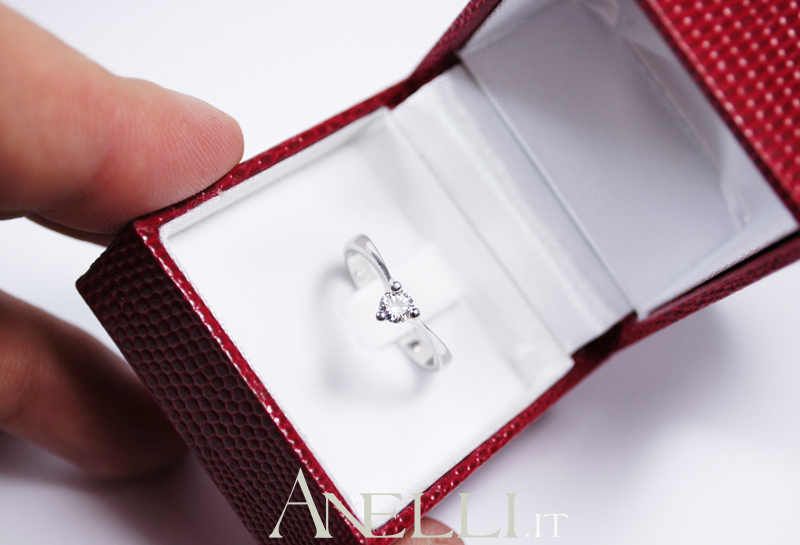 solitario-con-diamante-da-0-30-carati-f-vvs1-11
