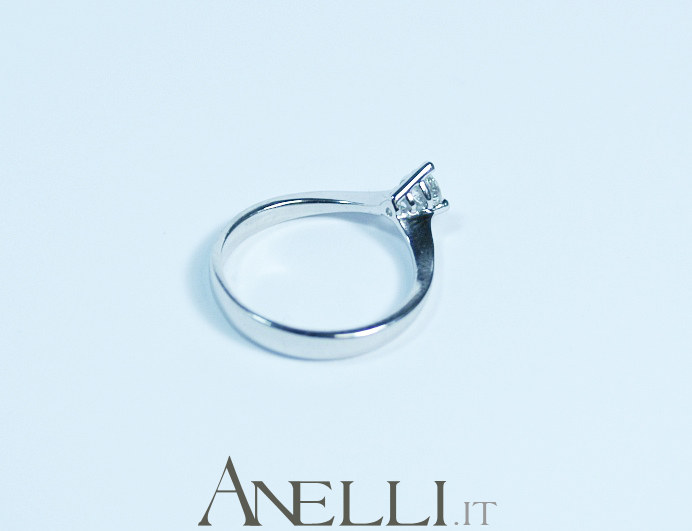 solitario-con-diamante-da-0-30-carati-f-vvs1-4