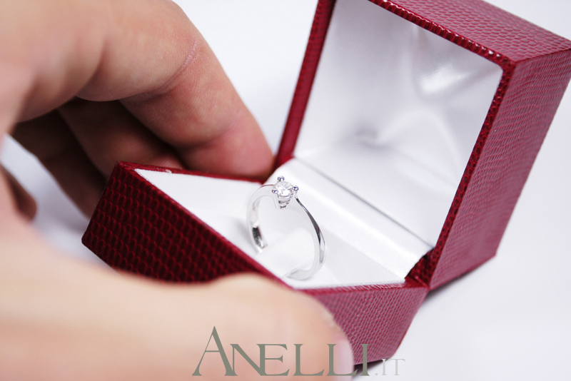 solitario-con-diamante-da-0-30-carati-f-vvs1-8