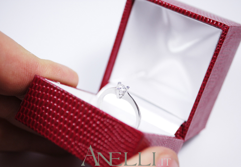 solitario-con-diamante-da-0-30-carati-f-vvs1-9