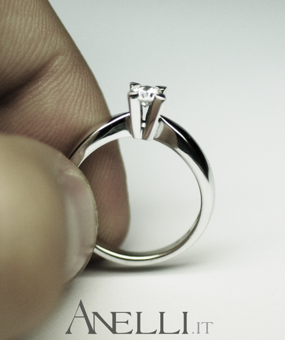 solitario-con-diamante-di-mezzo-carato-f-vvs1-2