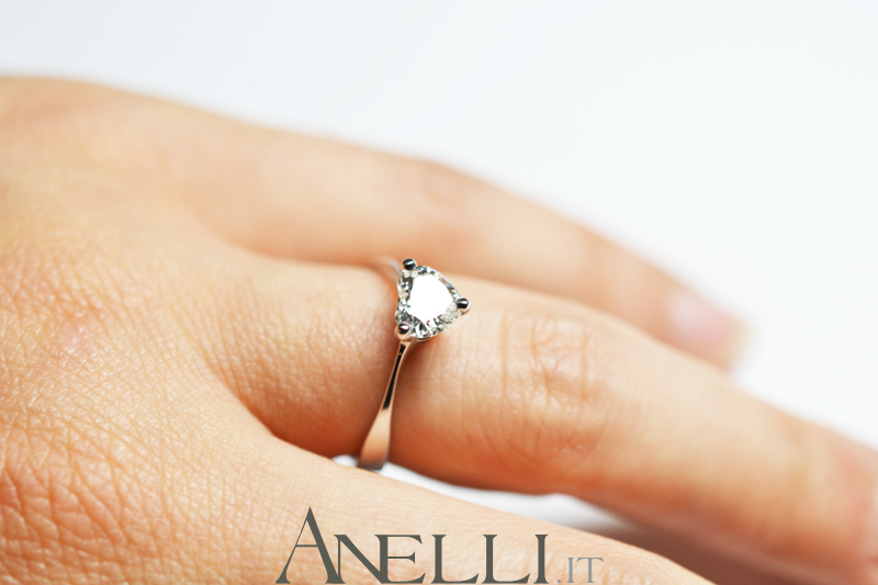 solitario-diamante-cuore-3