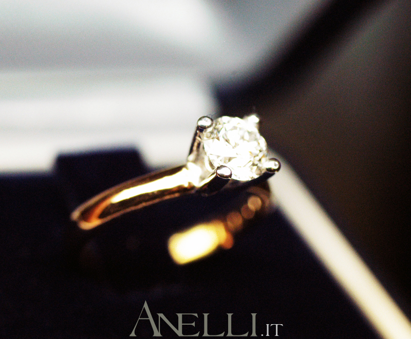 solitario-in-oro-rosa-con-diamante-di-mezzo-carato-3