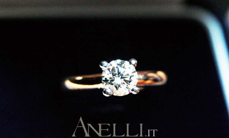 solitario-in-oro-rosa-con-diamante-di-mezzo-carato-7