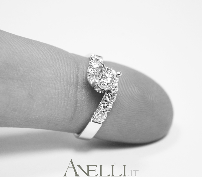 solitario-valentino-con-diamanti-1-carato-3
