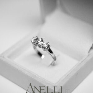 trilogy-1-50-carati-con-diamanti-colore-d-1