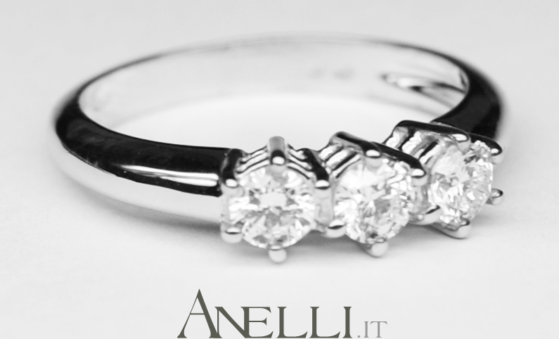 trilogy-con-diamanti-0-75-carati-colore-d-purezza-vvs1