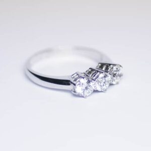 trilogy-diamanti-0-90-d-vs1