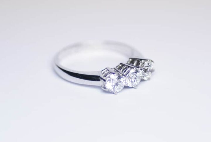 trilogy-diamanti-0-90-d-vs1