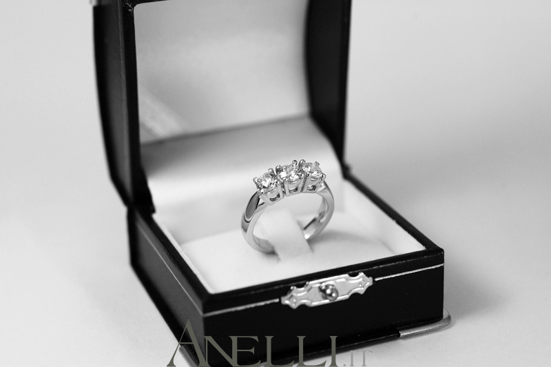 trilogy-diamanti-1-20-carati5
