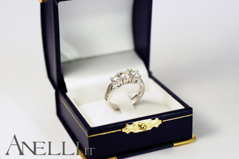 trilogy-un-carato-anelli-it-02