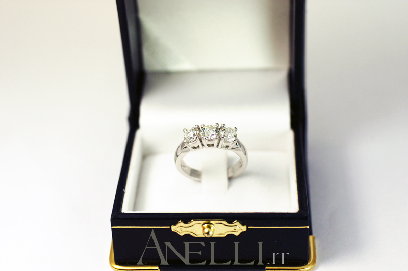 trilogy-un-carato-anelli-it-03