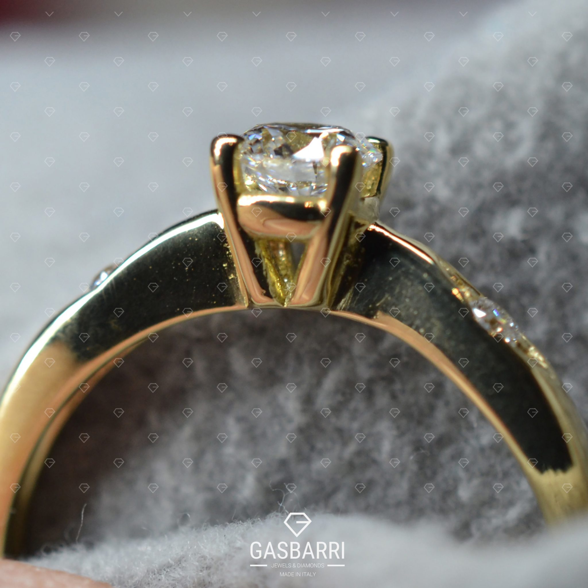 yellow-gold-engagement-ring-4
